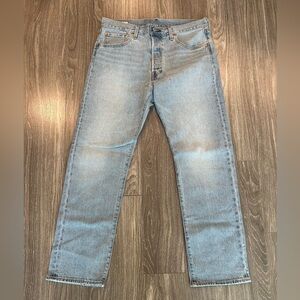 Men’s Levi 93’ 501 Jeans